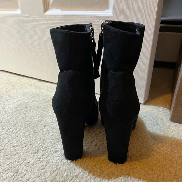 Black Renvy ankle boots - US 6 - Picture 3 of 5